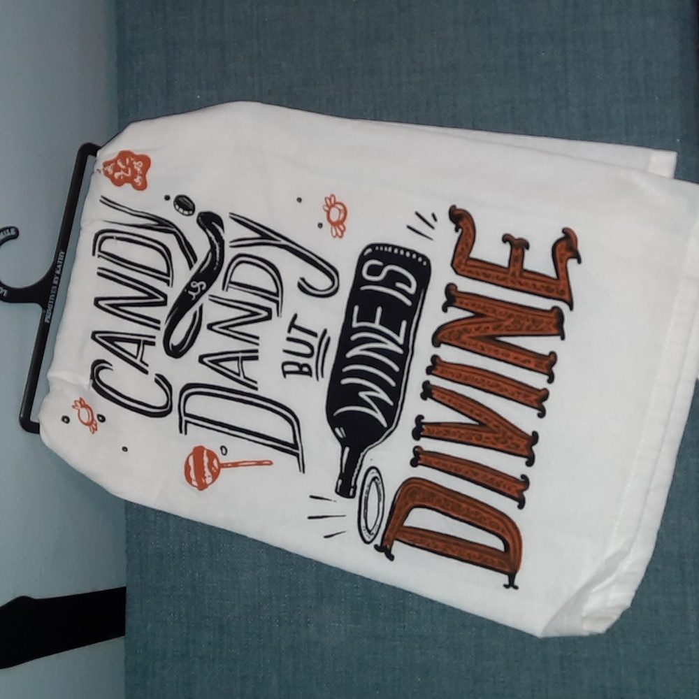 Candy Is Dandy But Wine Is Divine Halloween Cotton Kitchen Dish Hand Towel NWT